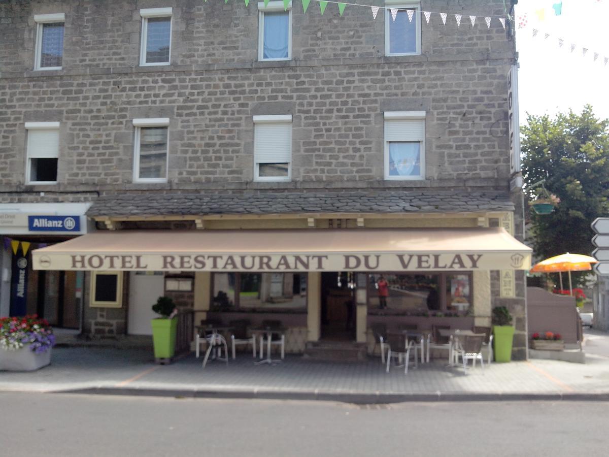 Hotel Restaurant Du Velay Le Chambon-sur-Lignon Exterior foto